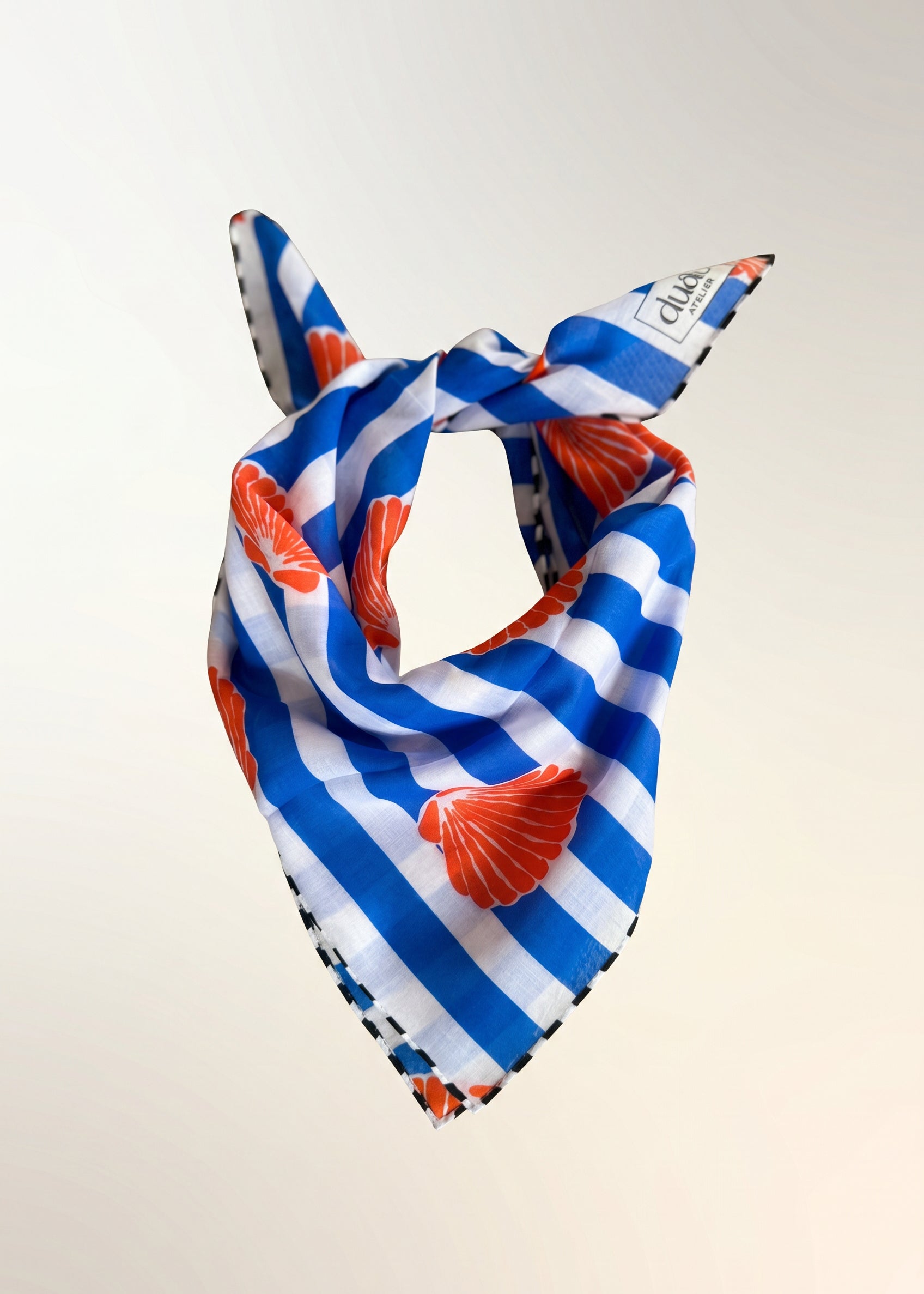 Dual Atelier Stripe Shell Mavi Beyaz Çizgili Desenli İpeksi Organik Pamuk Kumaş Bandana Fular