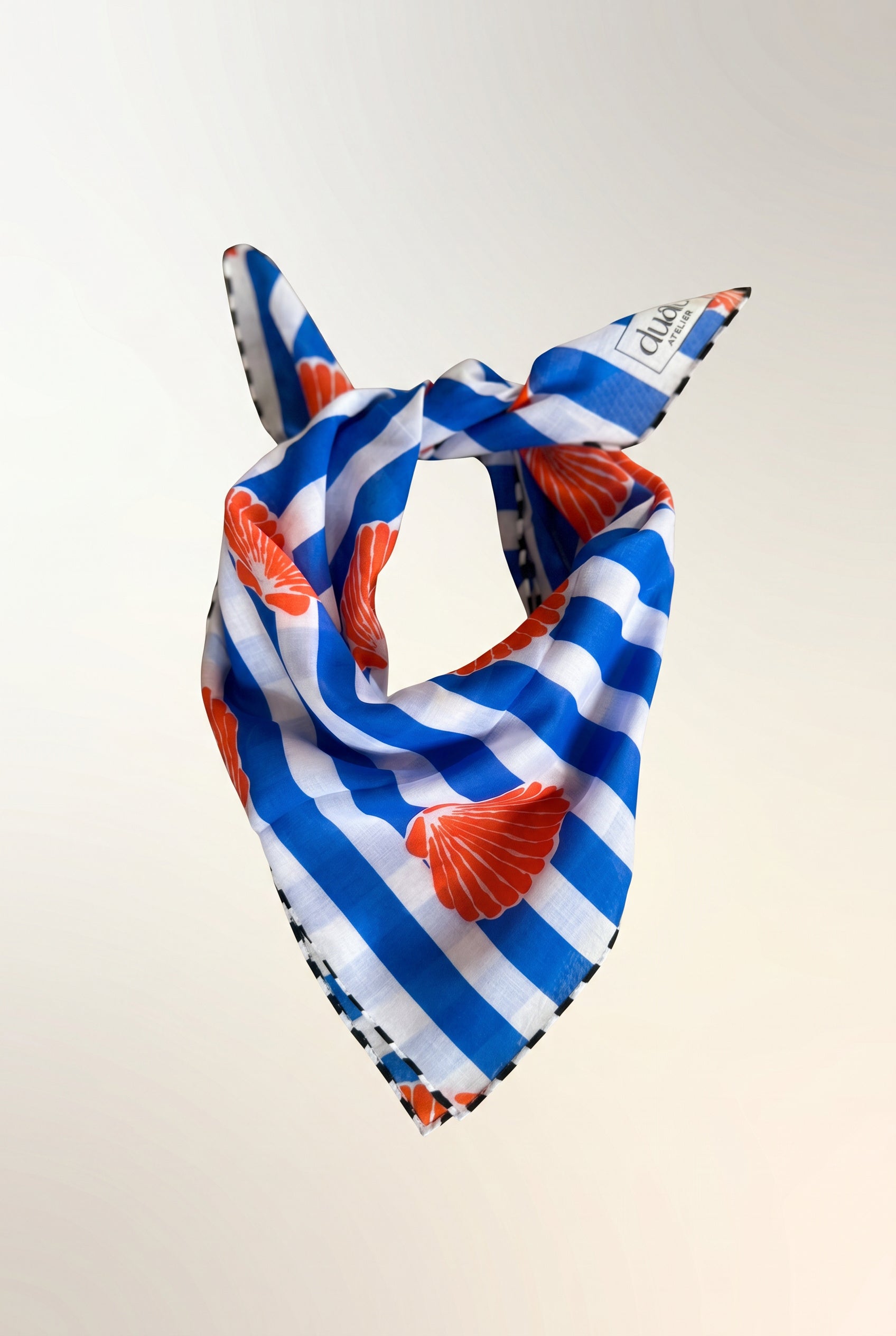 Dual Atelier Stripe Shell Mavi Beyaz Çizgili Desenli İpeksi Organik Pamuk Kumaş Bandana Fular